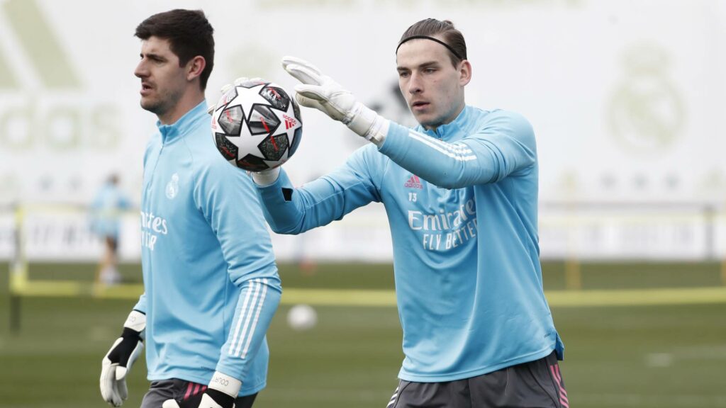 Thibait Courtouis y Andriy Lunin (Getty)