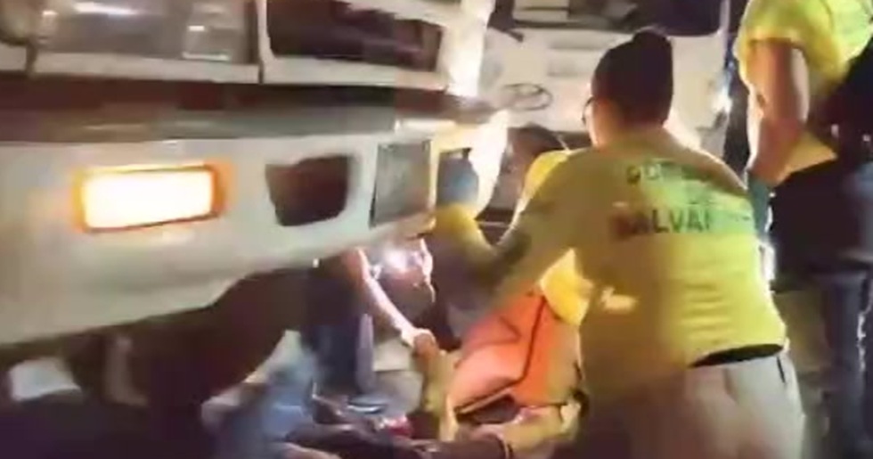 Accidente de tránsito deja a una persona en estado crítico - Canal 12 ...