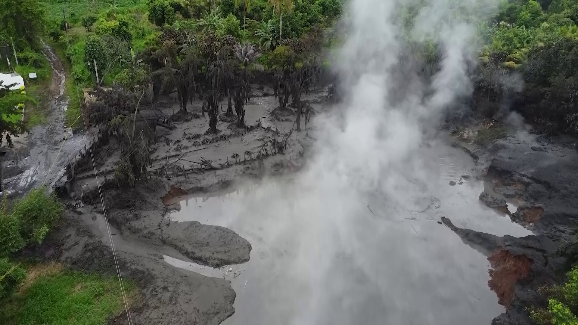 Ministro de Medio Ambiente se refirió a explosión de ausol en ...