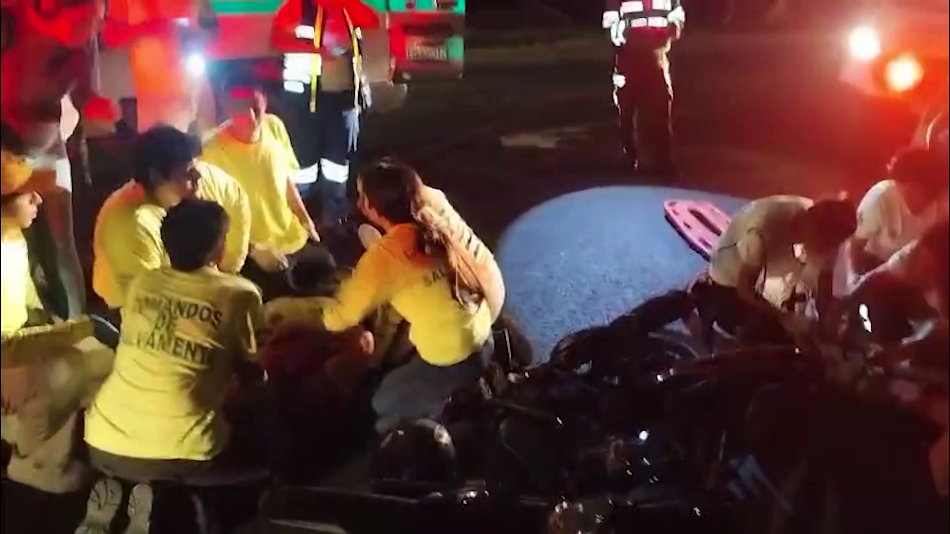 Un fallecido y varios lesionados en accidentes de tránsito - Canal 12 ...
