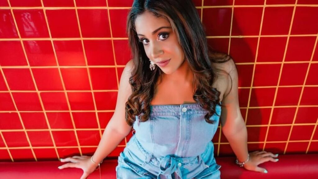 Adri Menéndez lanza canción Antes de Partir