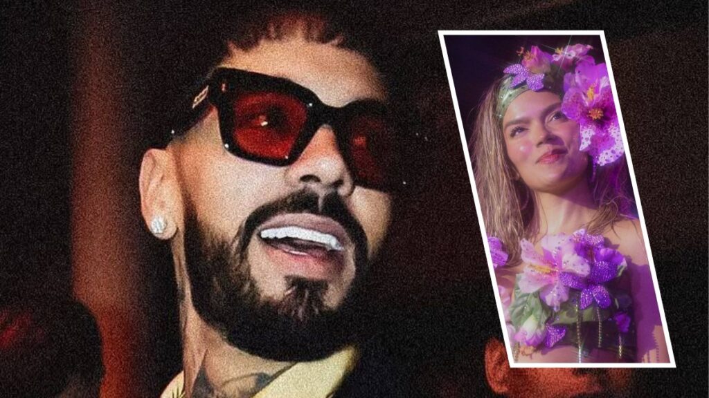 Anuel AA durante una presentación en vivo con su nuevo sencillo Vuelve